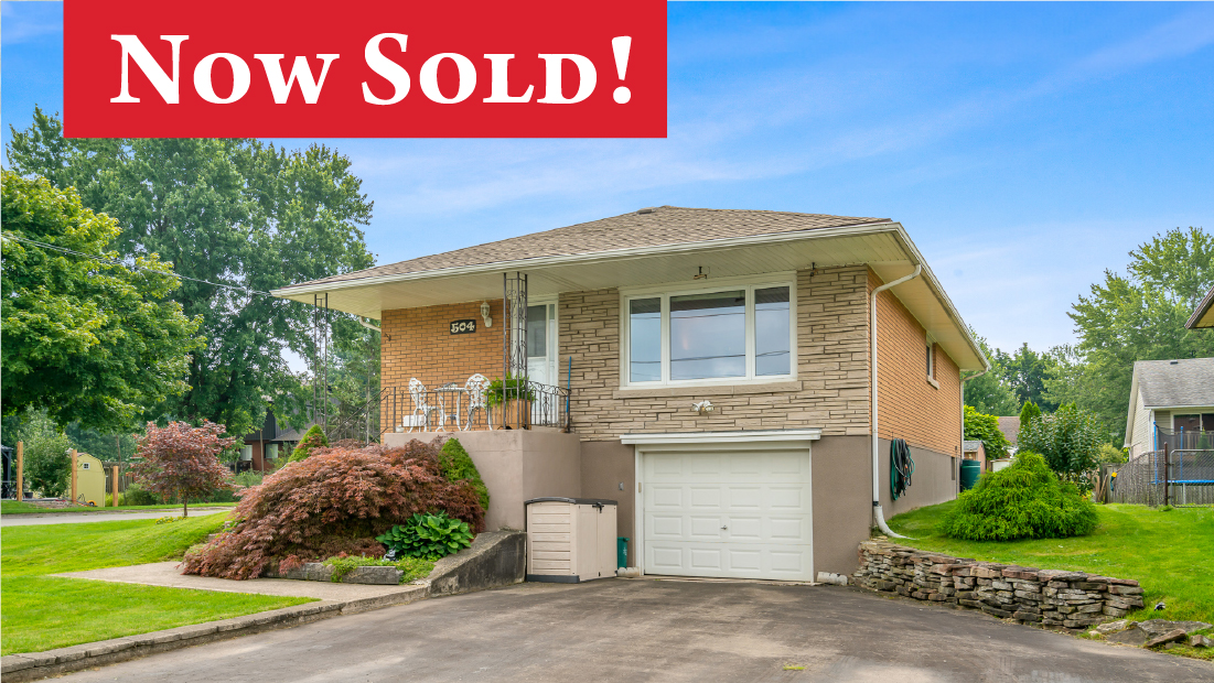 now sold banner on 504 sugarloaf st port colborne sold by frank ruzycki real estate